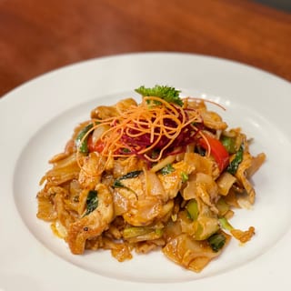 Drunken Noodle Lunch Special