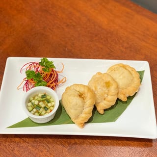 Chicken Curry Puffs