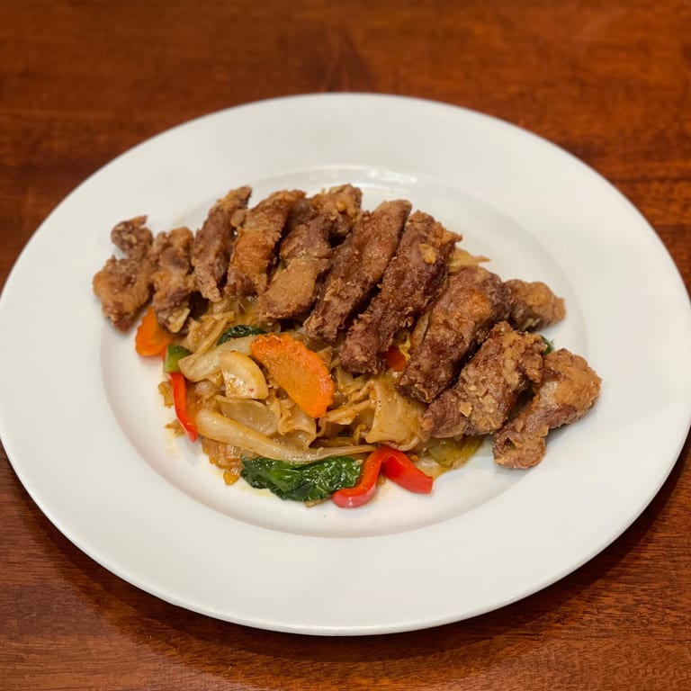 Thai Tradition Meets Bold Modern Flavors!