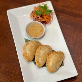 Vegetable Curry Puffs